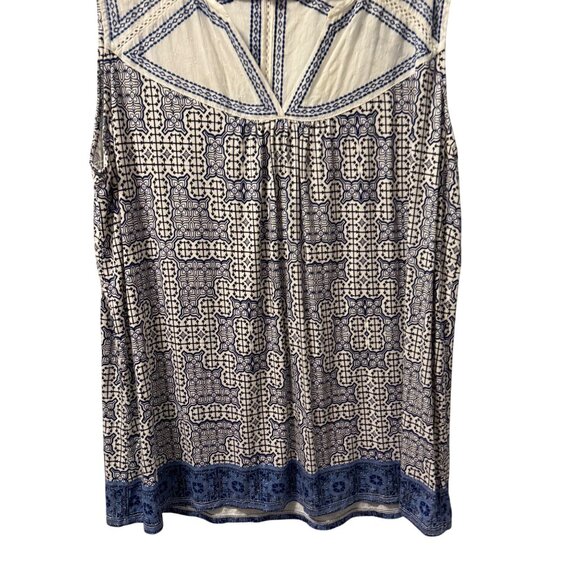 Eliane Rose Blue & Multi Geometric Sleeveless top  1X blouse - Picture 2 of 12